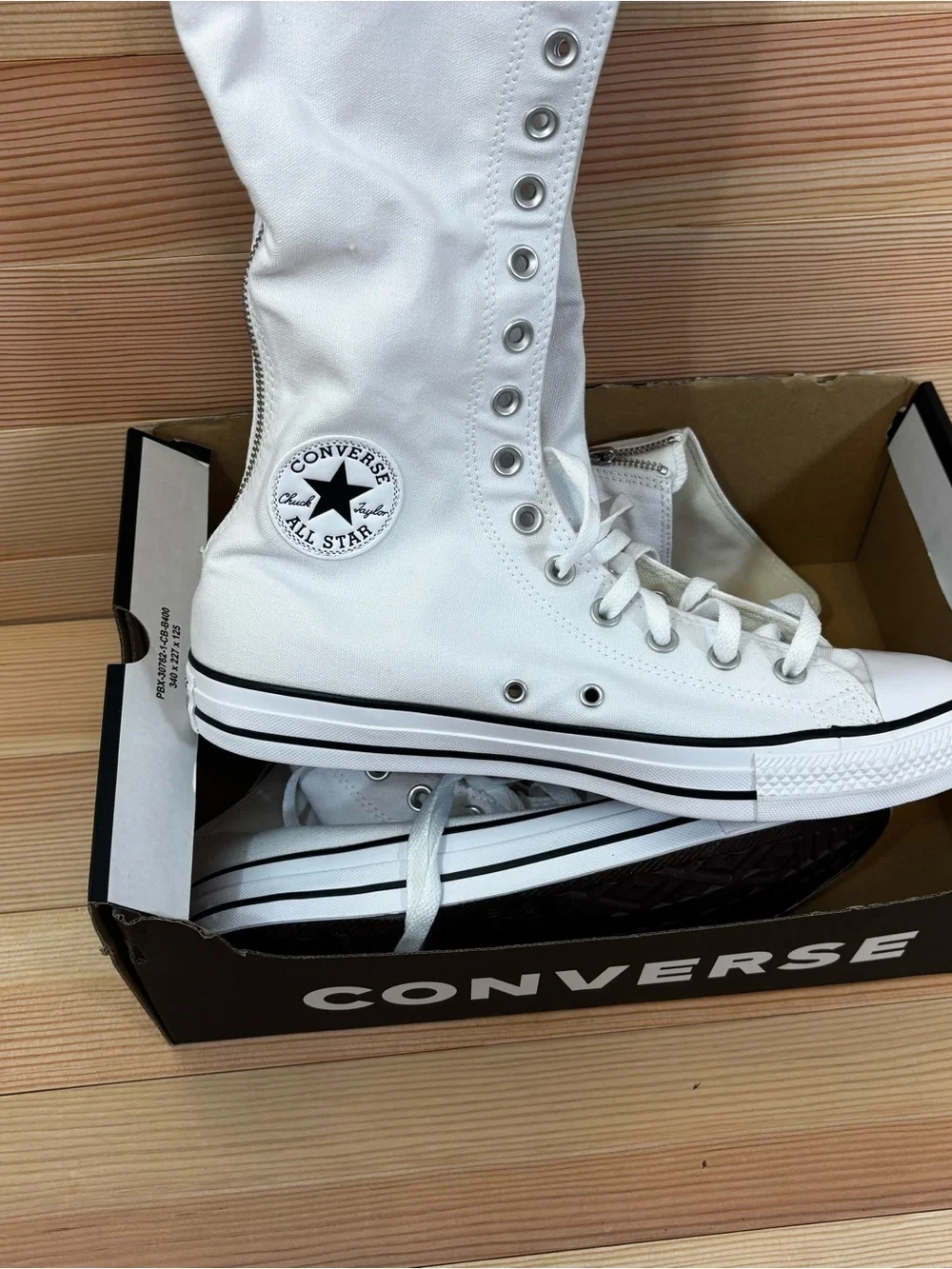 Converse women’s brand